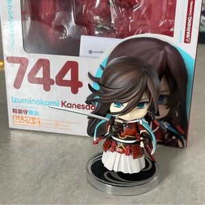 Nendoroid 744 Touken Ranbu Izuminokami Kanesada anime samurai figure